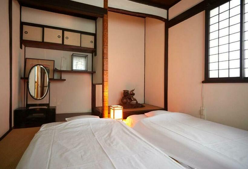 اتاق استاندارد با سرویس بهداشتی مشترک, Takeyaso Ryokan