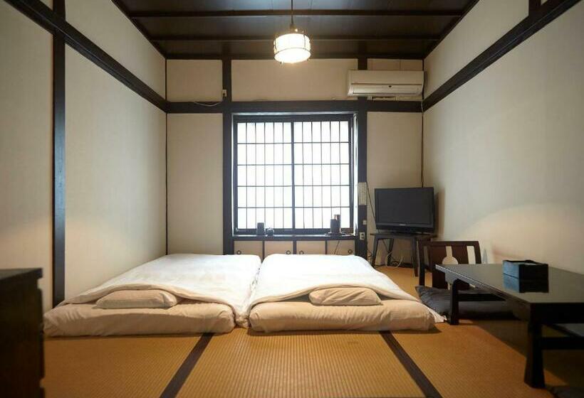 اتاق استاندارد با سرویس بهداشتی مشترک, Takeyaso Ryokan