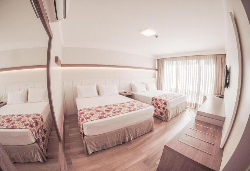 اتاق استاندارد چهار تخته, Vila Germanica