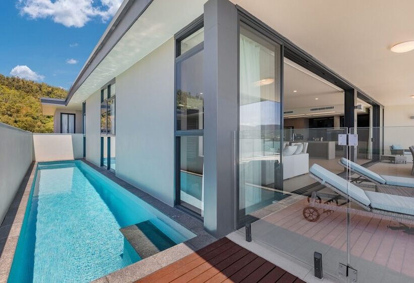 1 Bedroom Penthouse Apartment, Mirage Whitsundays Resort