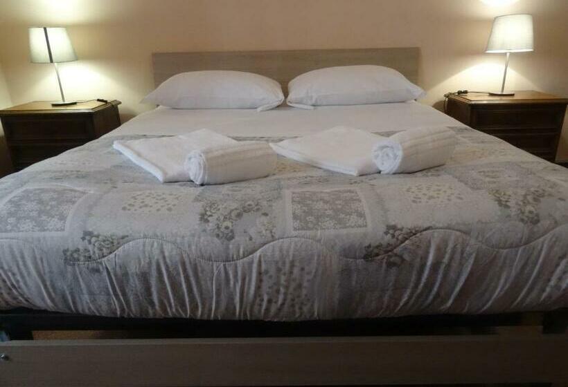 اتاق استاندارد سه تخته با سرویس بهداشتی مشترک, Guesthouse La Briosa Nicole