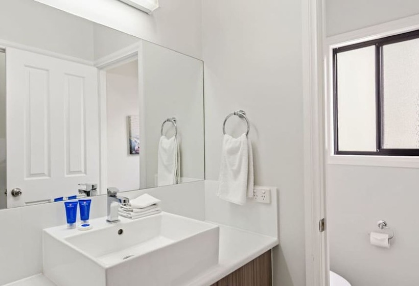 کابین, Discovery Parks  Adelaide Beachfront