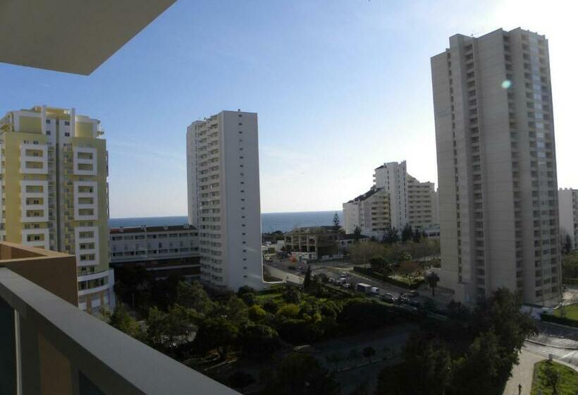 1 Bedroom Apartment Sea View, Rocha Tower By Beach Rentals