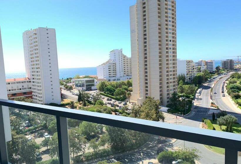 1 Bedroom Apartment Sea View, Rocha Tower By Beach Rentals