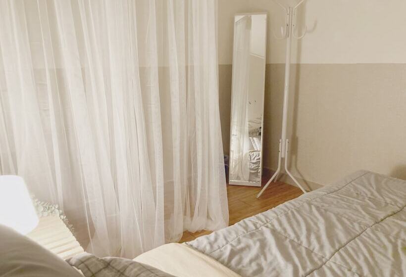 اتاق استاندارد, Yakorea Hostel Dongdaemun