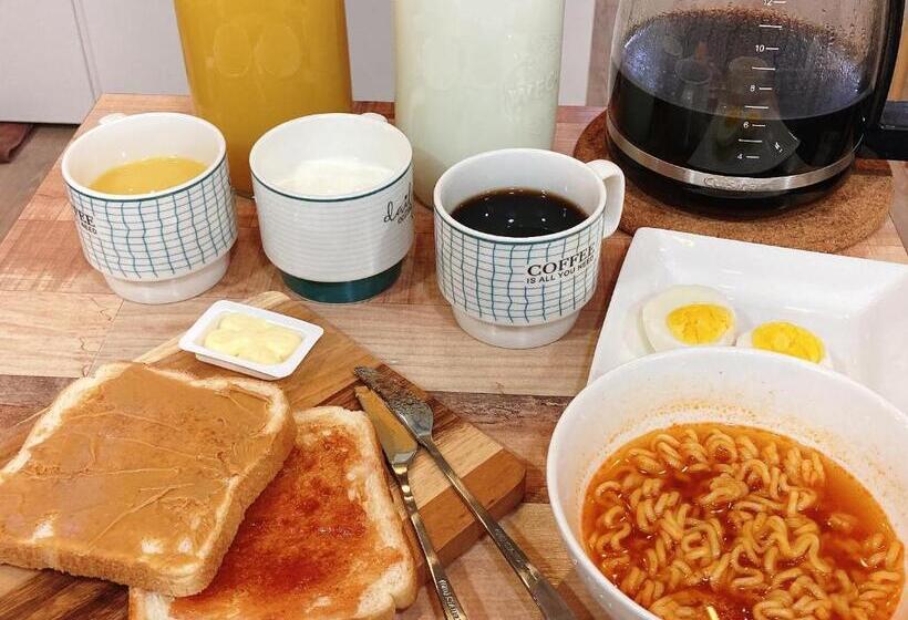 اتاق استاندارد, Yakorea Hostel Dongdaemun