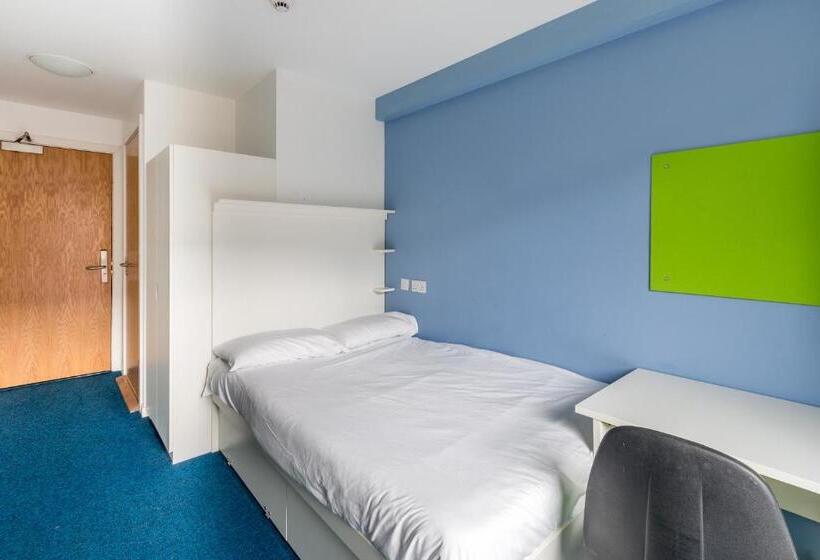 آپارتمان 4 خوابه, Destiny Student Murano   Campus Accommodation