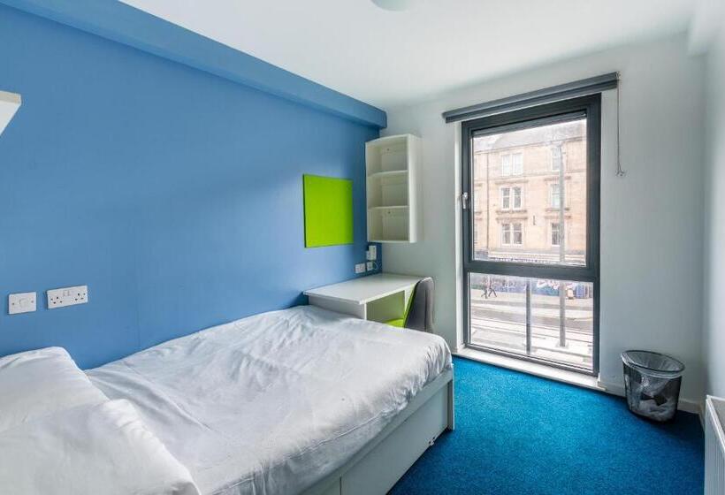 5 Bedroom Apartment, Destiny Student Murano   Campus Accommodation