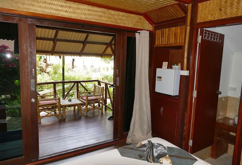 بانگلوی لوکس, Baan Sukreep Resort