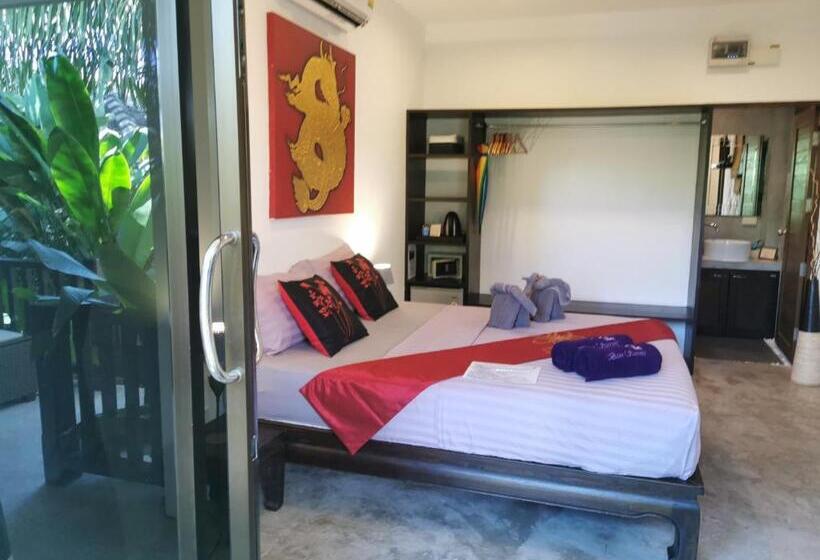 اتاق لوکس, Baan Sukreep Resort