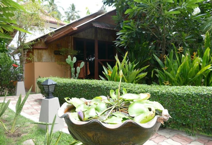 بانگلوی لوکس, Baan Sukreep Resort