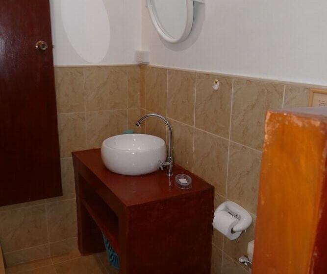 بانگلوی لوکس, Baan Sukreep Resort