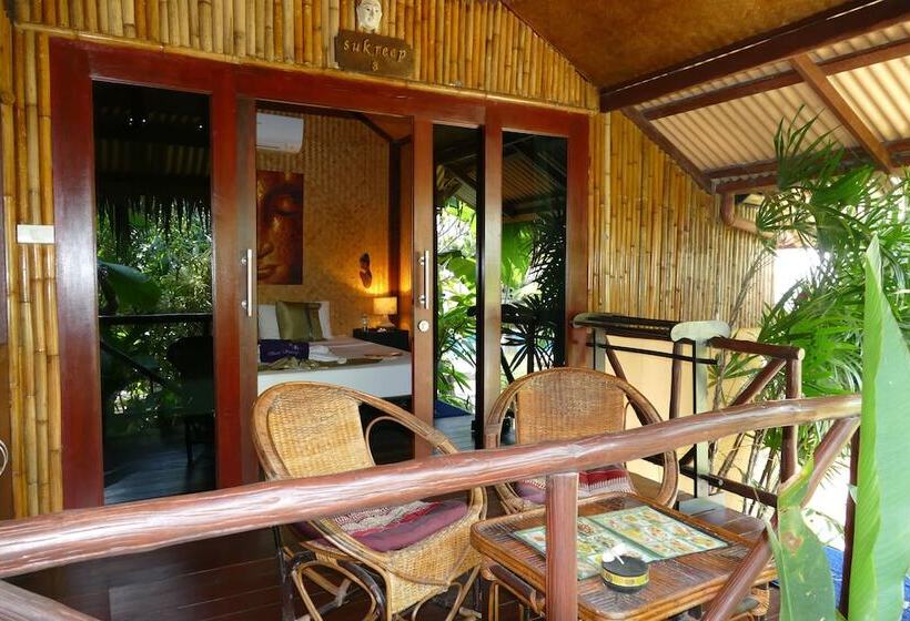 بانگلوی لوکس, Baan Sukreep Resort