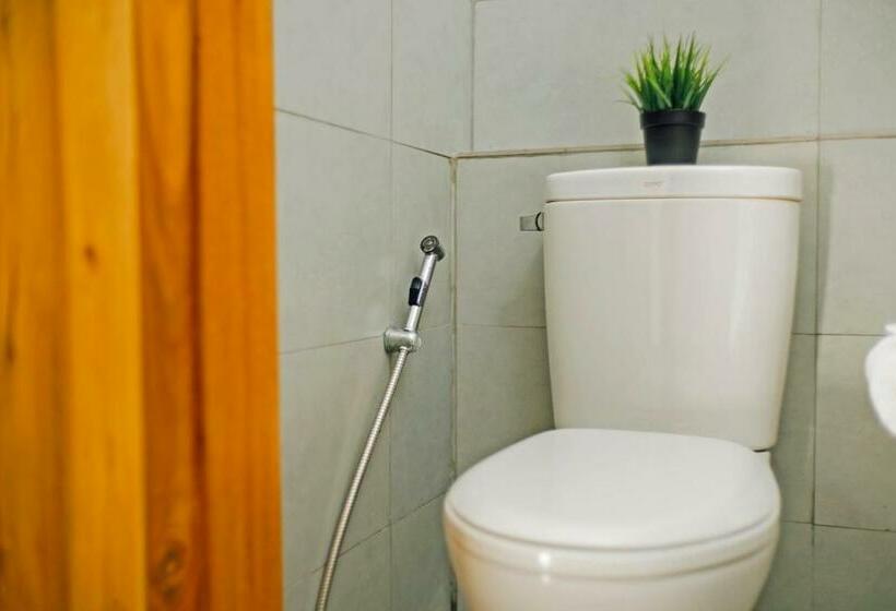 بانگلوی استاندارد, Escape Beach Resort   New Look Renovated