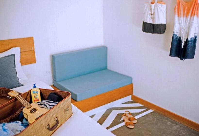 بانگلوی استاندارد, Escape Beach Resort   New Look Renovated