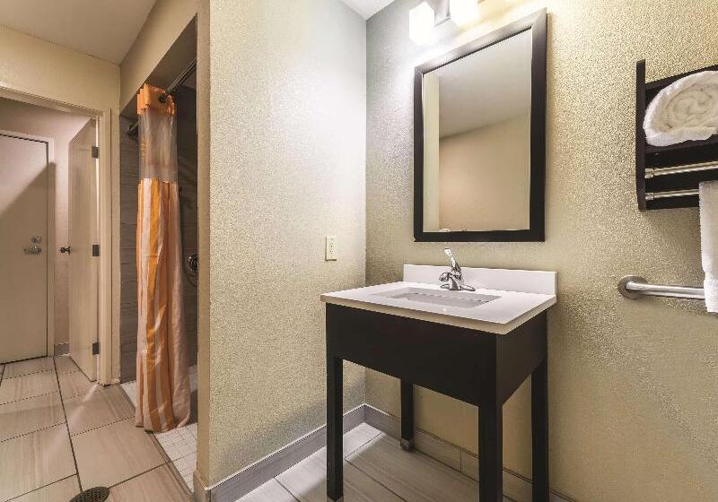 اتاق استاندارد, Grand Marina Residence