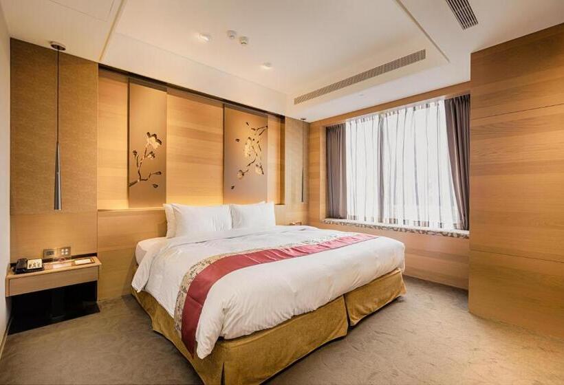 اتاق سوپریور با تخت بزرگ, Green World Grand Nanjing