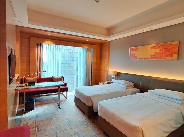 اتاق استاندارد با چشم‌انداز, Hyatt Regency Chandigarh