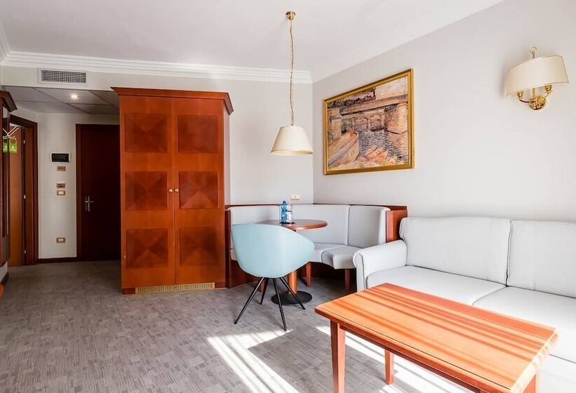 سوئیت پریمیوم, Mediterranee Family Hotel & Spa