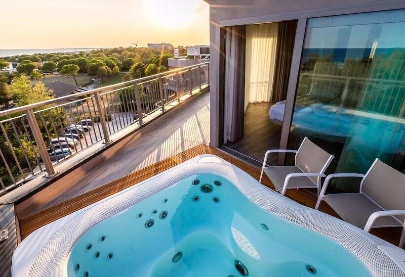 سوییت, Mediterranee Family Hotel & Spa