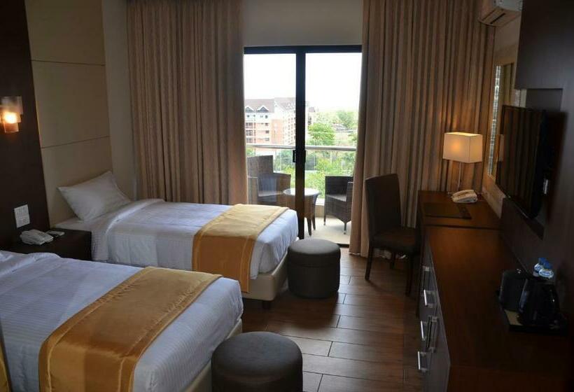 اتاق لوکس, Monticello Tagaytay