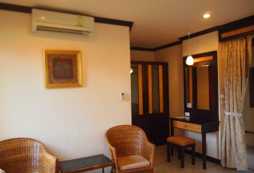 اتاق استاندارد, Summer Inn