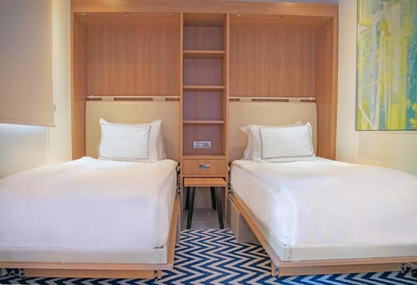 اتاق خانوادگی, Titanic Luxury Collection Bodrum