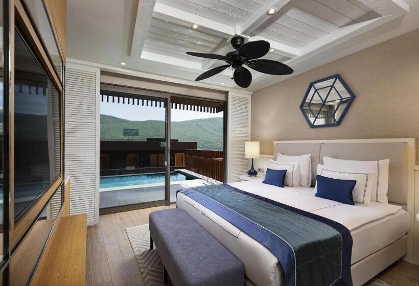 اتاق لوکس, Titanic Luxury Collection Bodrum