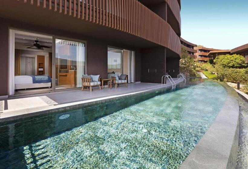 اتاق لوکس, Titanic Luxury Collection Bodrum
