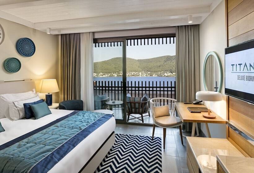 اتاق خانوادگی, Titanic Luxury Collection Bodrum