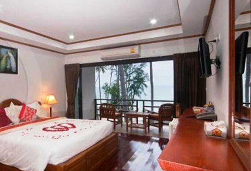 سوییت, Lipa Bay Resort