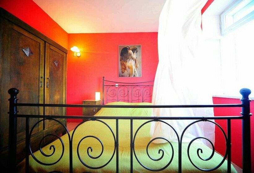 اتاق راحتی, Villa Skula