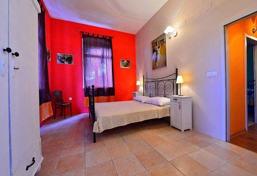 اتاق راحتی, Villa Skula