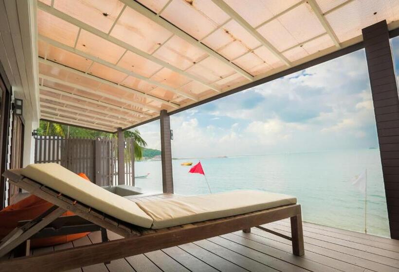 سوییت خانوادگی, At Samui Haus