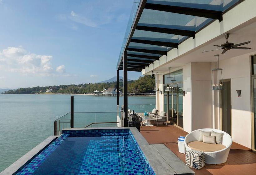 ویلای 4 خوابه, The St. Regis Langkawi