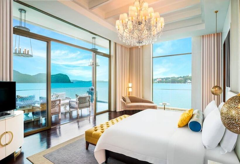 ویلای 4 خوابه, The St. Regis Langkawi