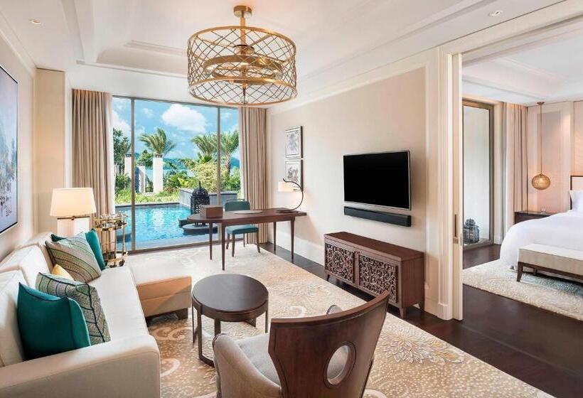 سوییت با استخر, The St. Regis Langkawi