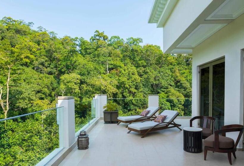 سوئیت پنت هاوس, The St. Regis Langkawi