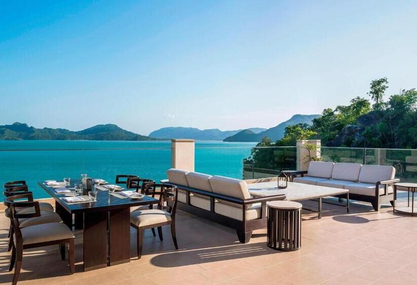 سوئیت پنت هاوس, The St. Regis Langkawi