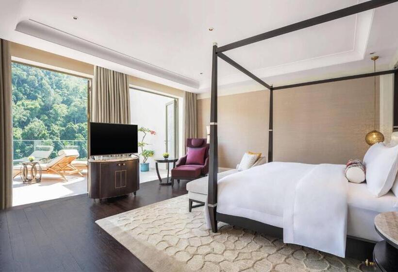 سوئیت پنت هاوس, The St. Regis Langkawi