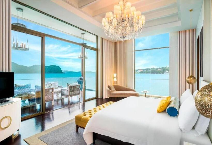 ویلای 4 خوابه, The St. Regis Langkawi