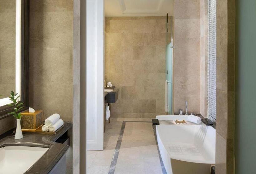 سوییت با چشم‌انداز جانبی دریا, The St. Regis Langkawi