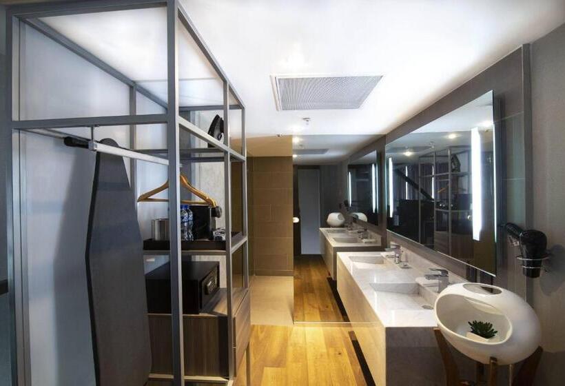 سوئیت با تخت بزرگ, Ac Hotel By Marriott Guadalajara Mexico