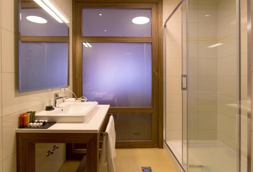 آپارتمان لوکس 1 خوابه, Aparthotel Vucko