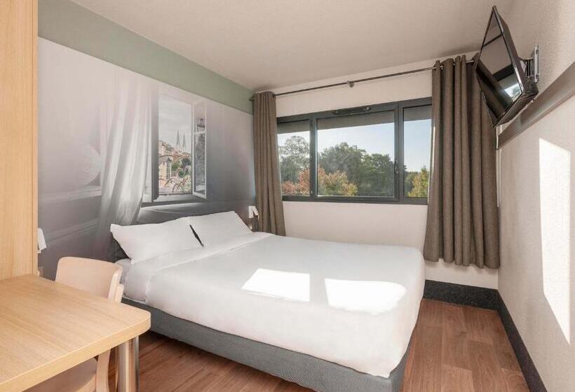 اتاق استاندارد, B&b Hotel Pau Zénith