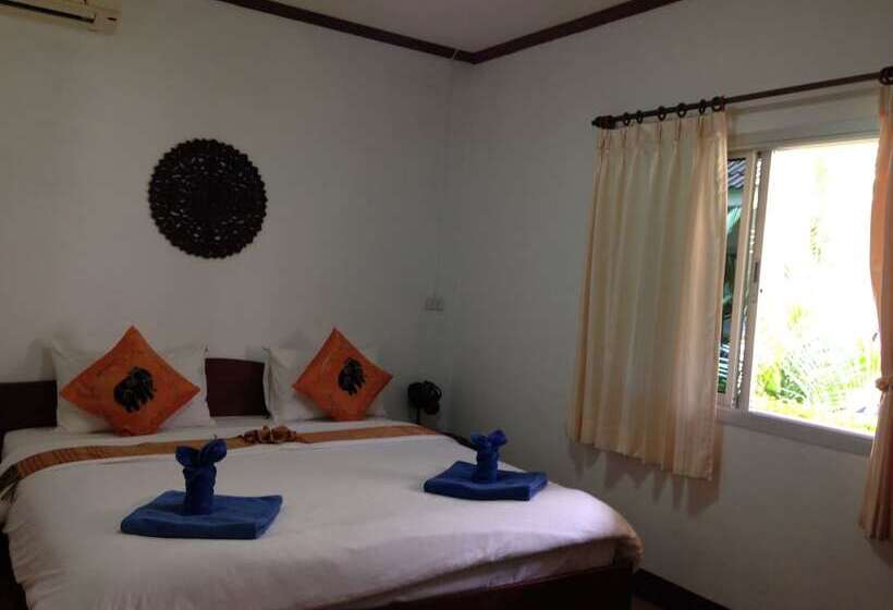 بانگلوی لوکس, Loma Resort