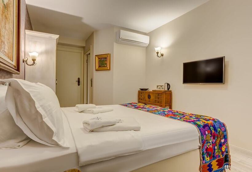 اتاق لوکس, Villa Kore Cesme