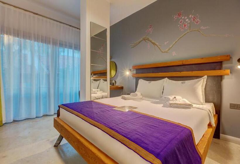 اتاق استاندارد با چشم‌انداز باغ, Villa Kore Cesme