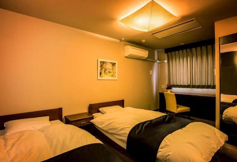 اتاق اکونومی, Ooedo Onsen Monogatari Gero Bekkan