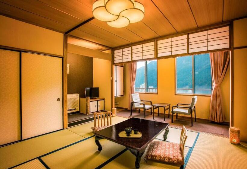 اتاق اکونومی, Ooedo Onsen Monogatari Gero Bekkan